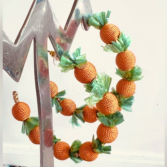 Kenneth J Lane 🆕 Orange Hoop Earrings pierced $80 new - Picture 10 of 11
